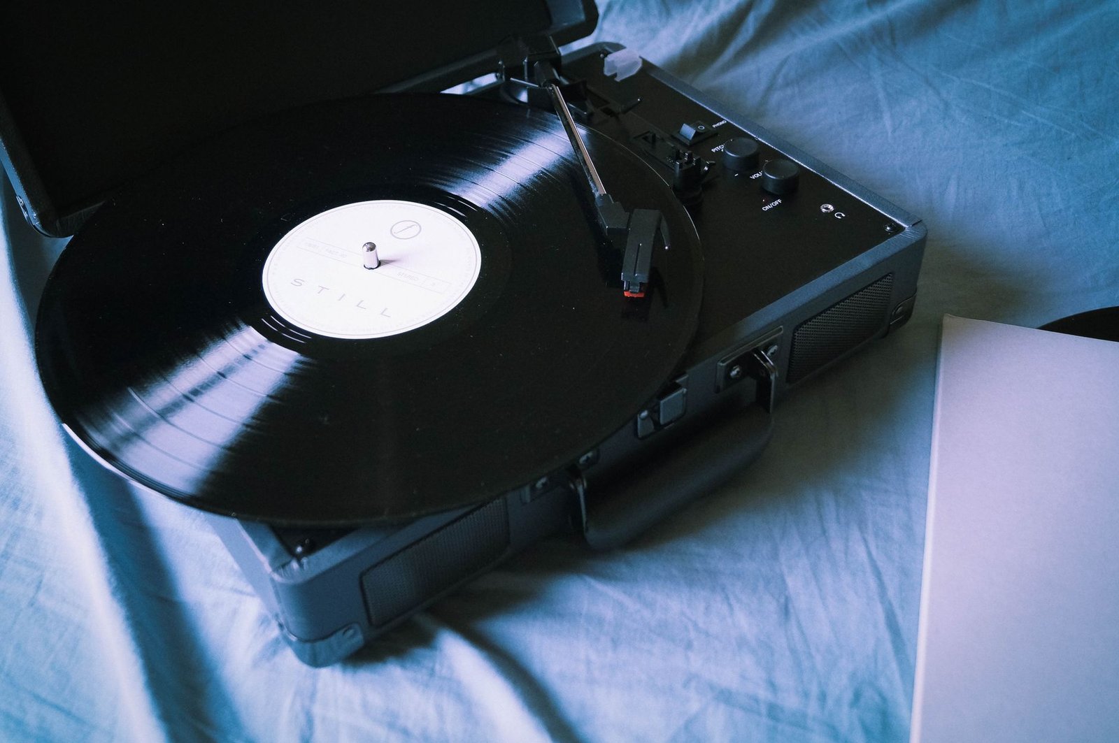 The 'Analog Revival' is Here: Why CDs and Vinyl Are Dominating 2026 Pop Culture