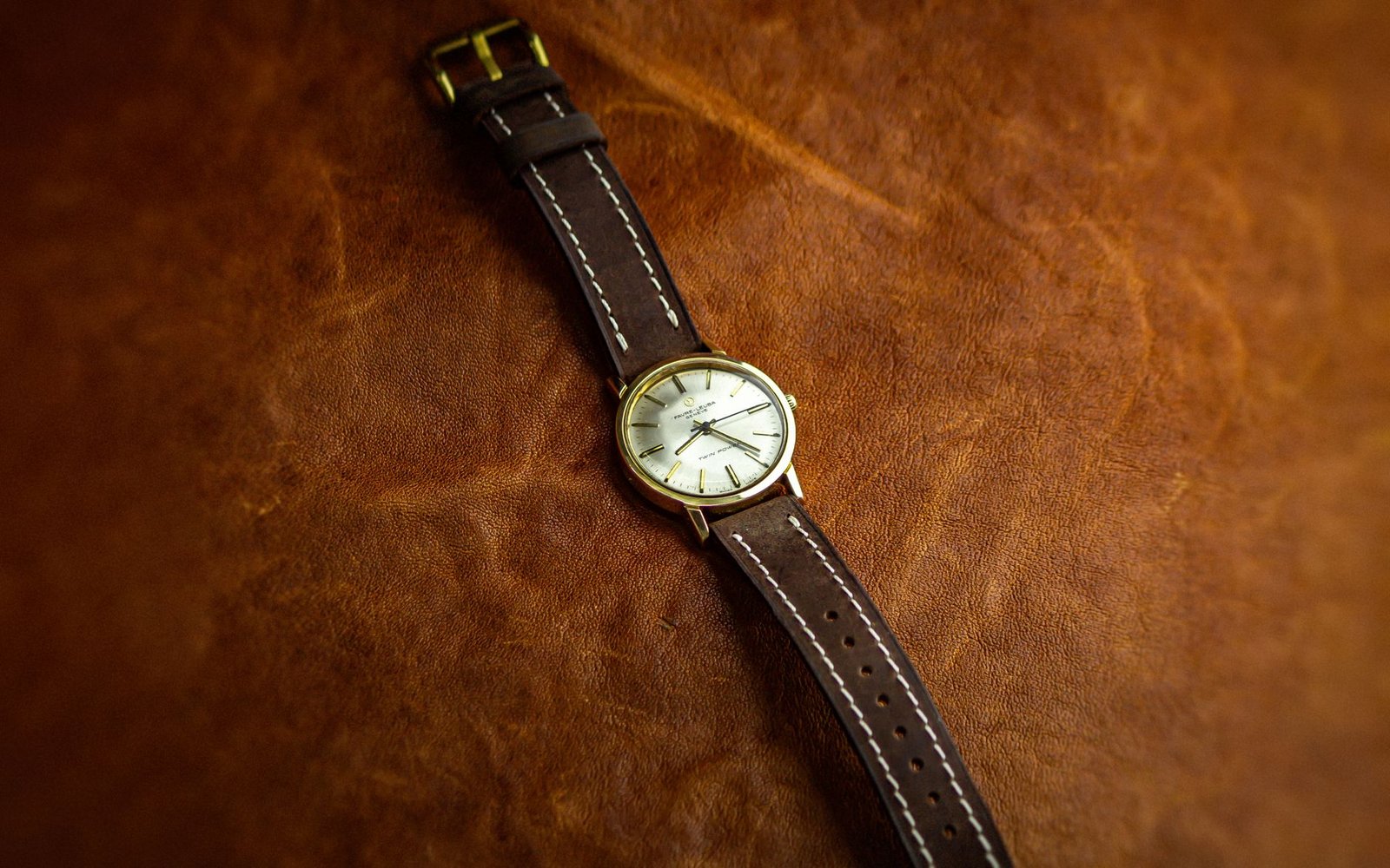 The Story Behind the Seconds: Iconic Watches and Their Famous Owners